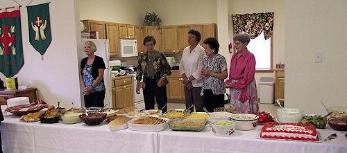 Surprise Potluck Sunday Dinner, April 10, 2011