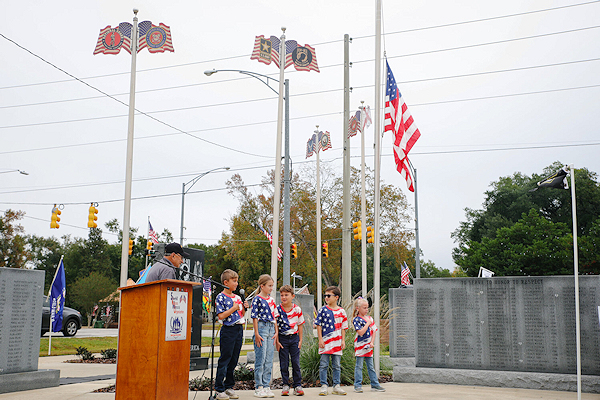 Photo of Silverhill Veteran's Day ceremony.