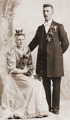 Photo of Mary Nordstrom and Charles Forsberg.