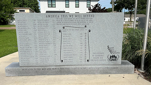 Photo of The Silverhill Veterans Memorial.