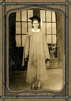 Photo of Grace Esther Edhegard.