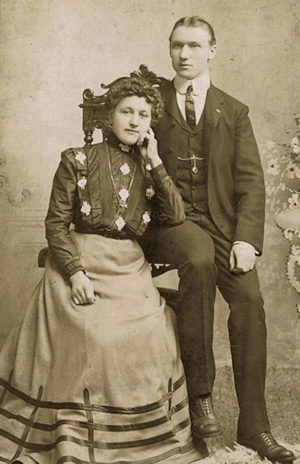 Photo of Anna and Charles Lyrene