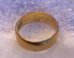 Photo of Grace's ring.